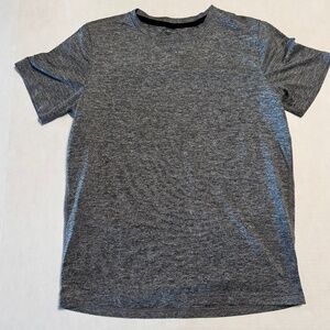 All In Motion Boy's Crew Neck Large (10-12) T-Shirt Gray Tee Classic Casual